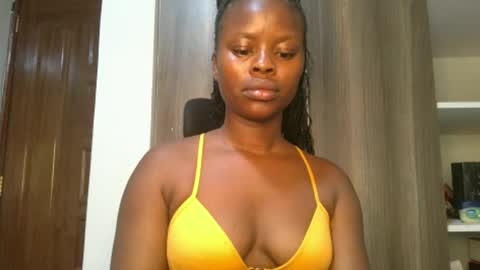 Snapshot of sallysasha254 chatting on January 2025 06:45:02 PM sallysasha254 online show from January 2025 06:45:02 PM