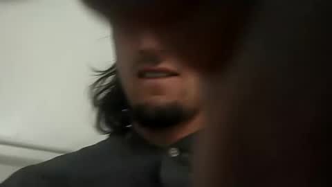 salmonman1305 online show from September 2025 02:55:02 AM