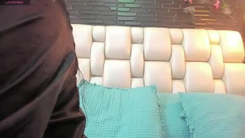 salome online show from April 2026 02:47:01 PM
