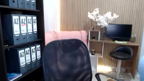 Snapshot of salome_010 chatting on April 2026 10:23:02 PM Salome online show from April 2026 10:23:02 PM