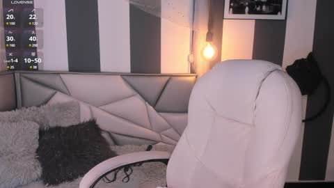 salome__evans online show from December 2024 12:34:01 PM