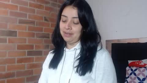 Snapshot of salome__palmer chatting on December 2025 04:25:01 PM online show from December 2025 04:25:01 PM