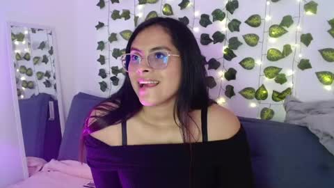 Snapshot of salome_rodriguez_1 chatting on May 2026 08:47:01 PM salome online show from May 2026 08:47:01 PM