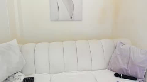 Salome velour online show from February 2026 11:51:01 AM