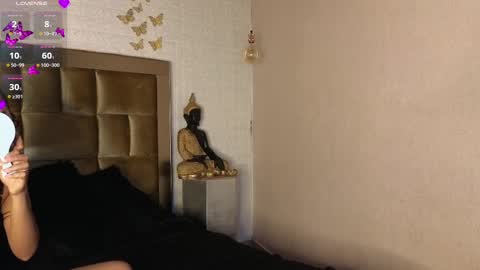 Salome online show from September 2025 12:19:01 PM