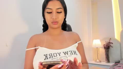   online show from November 2025 08:46:02 PM