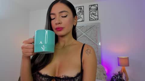 Snapshot of salomedyla chatting on December 2024 11:51:01 PM salomedyla online show from December 2024 11:51:01 PM