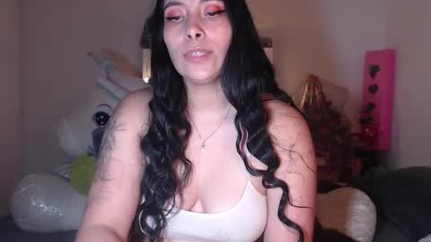 yenny online show from December 2024 04:42:02 AM