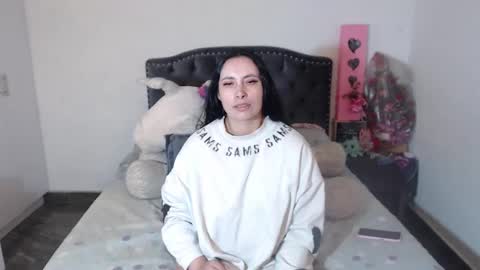 yenny online show from January 2026 03:12:02 AM