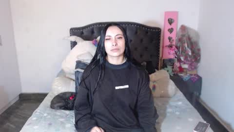 yenny online show from February 2026 03:12:02 AM