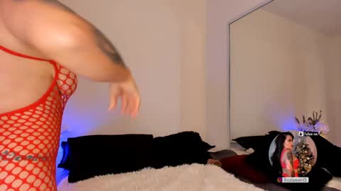 Snapshot of salomekross_ chatting on January 2025 06:54:01 AM Salome Kross online show from January 2025 06:54:01 AM