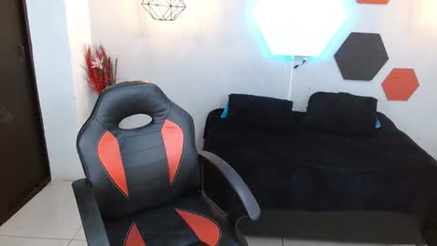 martina online show from February 2025 01:43:01 AM