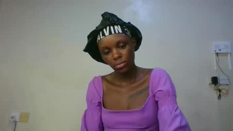 Snapshot of saltysugar20 chatting on June 2026 01:30:01 AM Sugarbabe online show from June 2026 01:30:01 AM