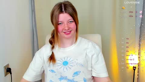 Snapshot of salut_love chatting on December 2024 03:44:01 PM Ruby online show from December 2024 03:44:01 PM