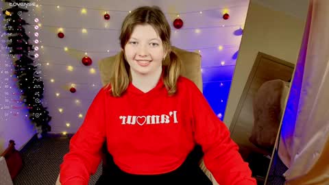 Snapshot of salut_love chatting on December 2024 07:49:02 PM Ruby online show from December 2024 07:49:02 PM