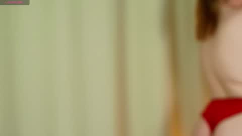 Snapshot of salut_love chatting on January 2025 03:43:01 PM Ruby online show from January 2025 03:43:01 PM