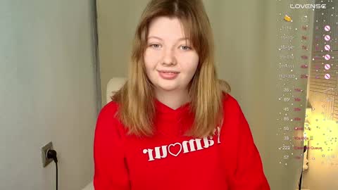 Snapshot of salut_love chatting on February 2025 10:26:02 AM Ruby online show from February 2025 10:26:02 AM