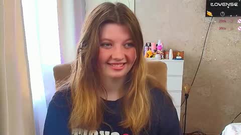 Snapshot of salut_love chatting on September 2025 12:29:01 PM Ruby online show from September 2025 12:29:01 PM