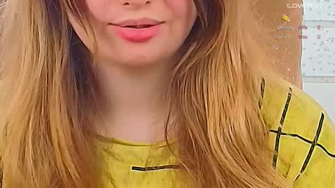 Snapshot of salut_love chatting on September 2025 12:32:02 PM Ruby online show from September 2025 12:32:02 PM