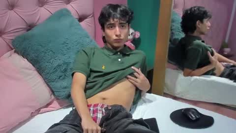 salvatore  online show from December 2024 10:26:02 PM