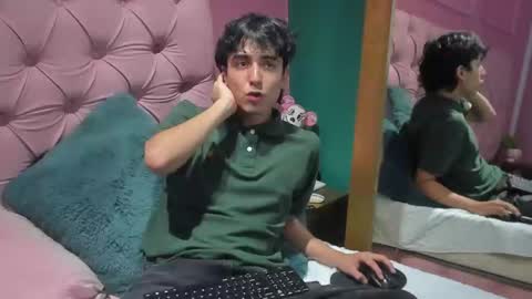 salvatore  online show from December 2024 01:37:01 AM