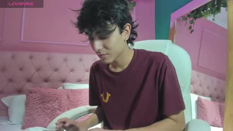 salvatore  online show from January 2025 09:25:02 PM