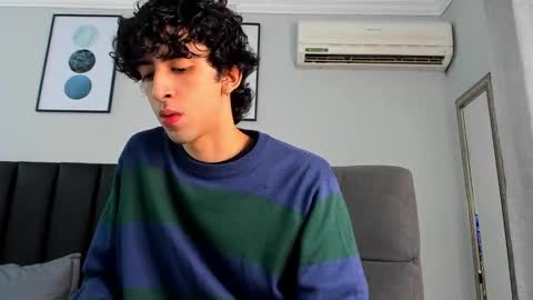 salvatore  online show from February 2025 02:38:01 PM