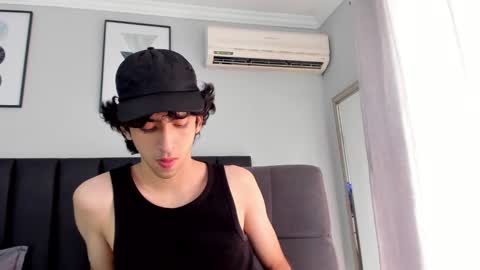 salvatore  online show from March 2025 02:48:01 PM