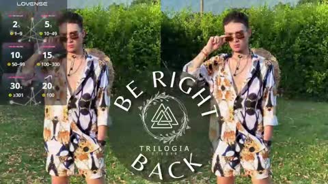 Snapshot of salvatore_muller chatting on October 2025 01:04:02 AM Salvatore  online show from October 2025 01:04:02 AM