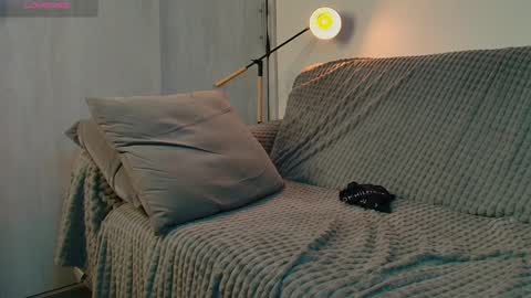 Esteban online show from January 2025 02:15:01 AM