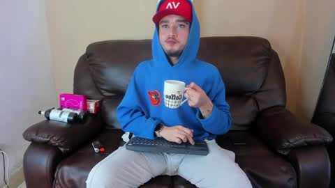  Salvatore online show from April 2026 10:05:02 PM