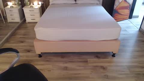 SAM MANSON online show from January 2026 12:10:02 PM