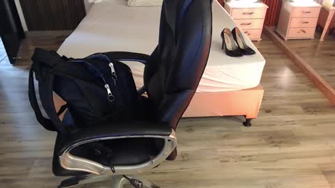 SAM MANSON online show from March 2026 12:19:02 PM