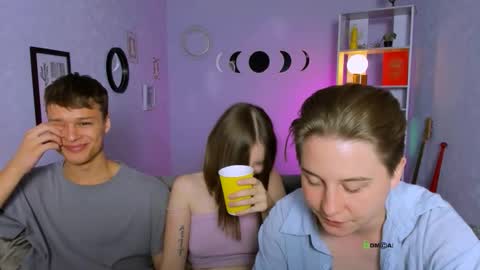 Sam online show from September 2025 05:51:02 AM