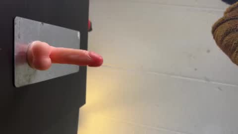 SAMUEL THOMPSON online show from March 2025 02:37:02 AM