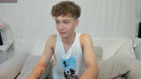 Sam online show from September 2025 01:44:02 PM