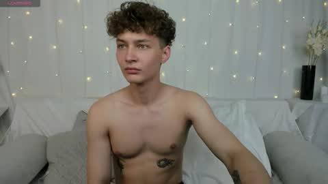 Sam online show from September 2025 01:56:01 PM