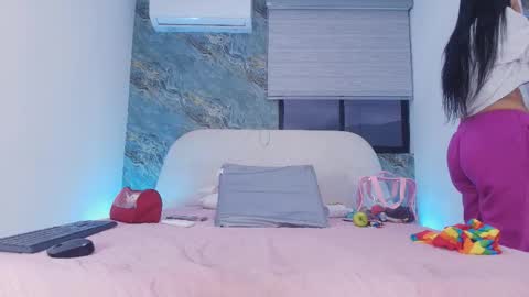 Samanta online show from February 2026 12:01:02 PM