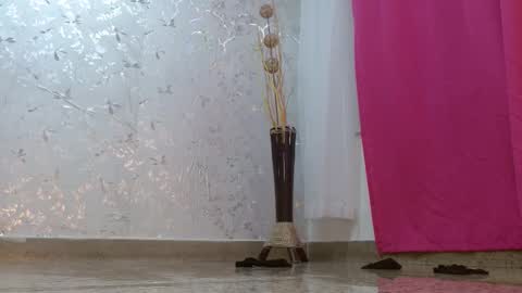 Snapshot of samanta_brownn_ chatting on February 2025 02:40:01 PM samanta online show from February 2025 02:40:01 PM