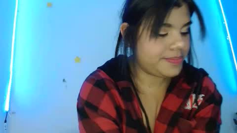 samantha_890 online show from November 2025 10:09:01 PM