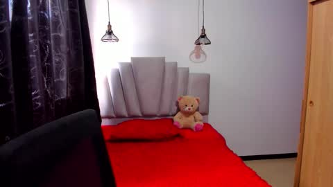 Snapshot of samantha__wilson chatting on September 2025 11:35:01 AM Samantha  online show from September 2025 11:35:01 AM