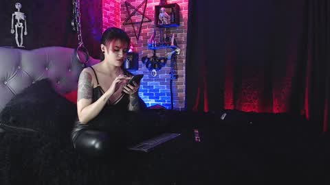 Samantha and Victor online show from January 2025 07:09:02 AM