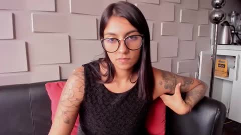 Snapshot of samantha_jadee chatting on December 2024 03:33:02 PM Samantha online show from December 2024 03:33:02 PM