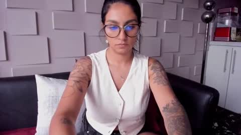 Snapshot of samantha_jadee chatting on January 2025 07:18:02 PM Samantha online show from January 2025 07:18:02 PM