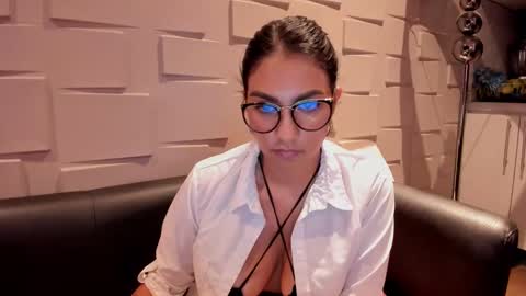 Snapshot of samantha_jadee chatting on February 2025 11:55:02 PM Samantha online show from February 2025 11:55:02 PM