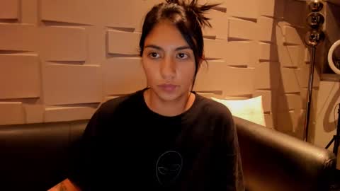 Snapshot of samantha_jadee chatting on February 2025 09:39:02 AM Samantha online show from February 2025 09:39:02 AM