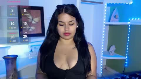 samantha_smiithh online show from October 2025 02:34:01 AM