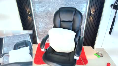 Snapshot of samantha_venus1 chatting on January 2025 01:56:02 PM Samantha online show from January 2025 01:56:02 PM