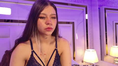 samanthaa_sm online show from April 2026 03:07:02 AM