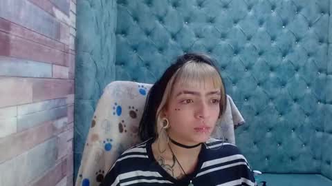 Samantha Smitth online show from October 2025 03:59:02 AM